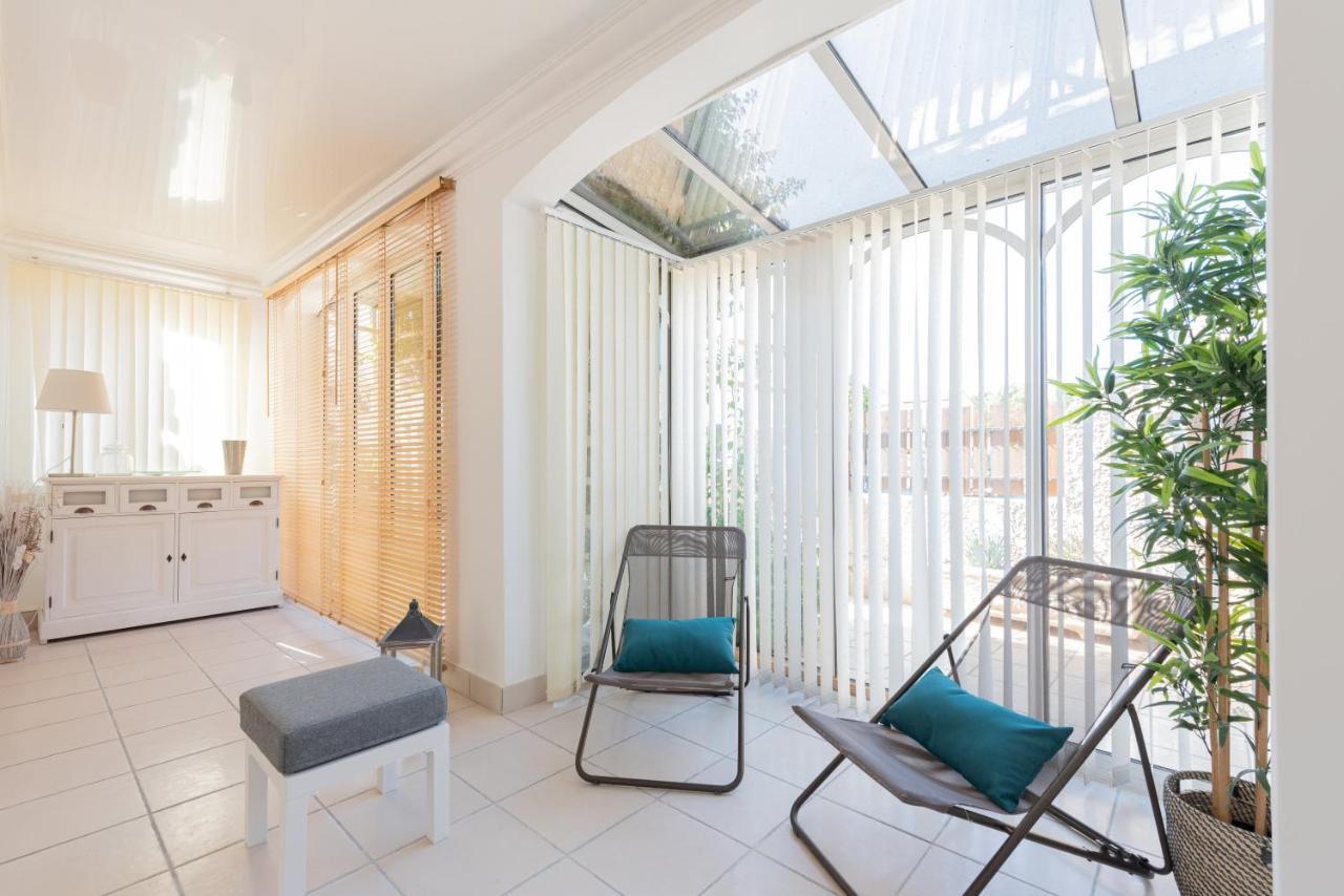 Maison Cosy Avec Petite Piscine Сикс-Фор-ле-Плаж Екстериор снимка