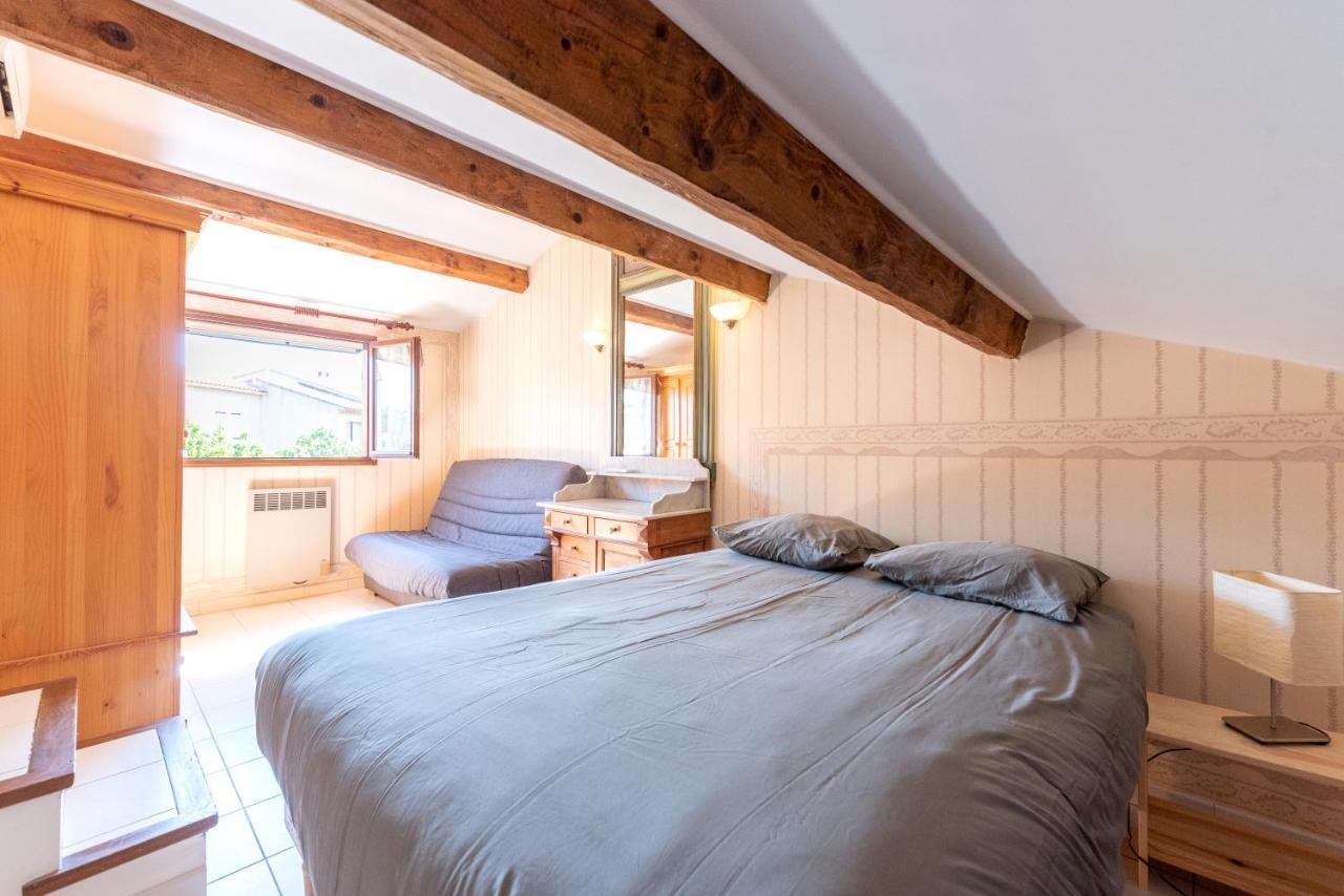 Maison Cosy Avec Petite Piscine Сикс-Фор-ле-Плаж Екстериор снимка